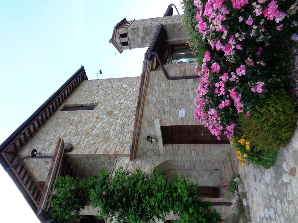 Agriturismo La Torraccia Todi Dış mekan fotoğraf